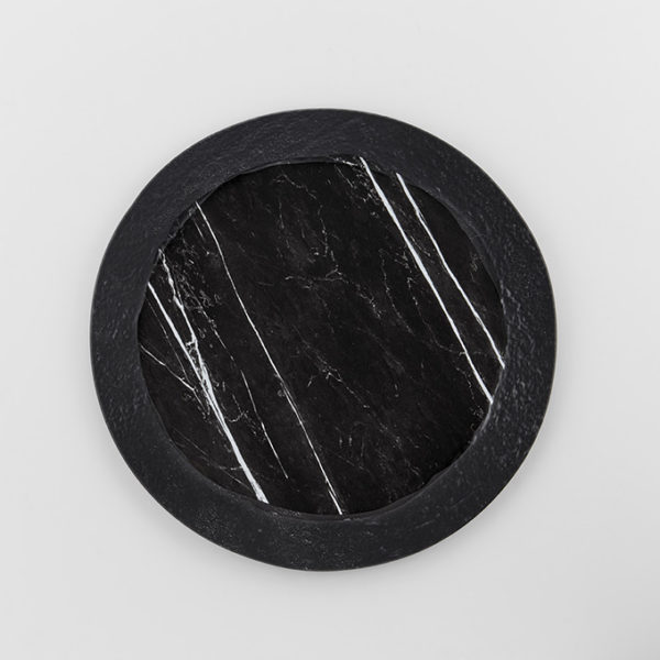 Board SERV BOARD, MEL, BLK W/ BLK MARBLE, 14" DIA.